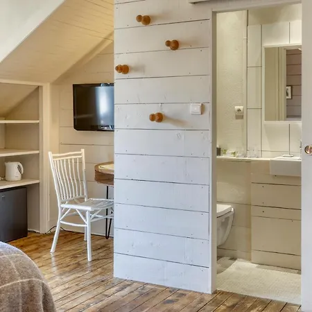 La Feline Blanche Adult Only 3*